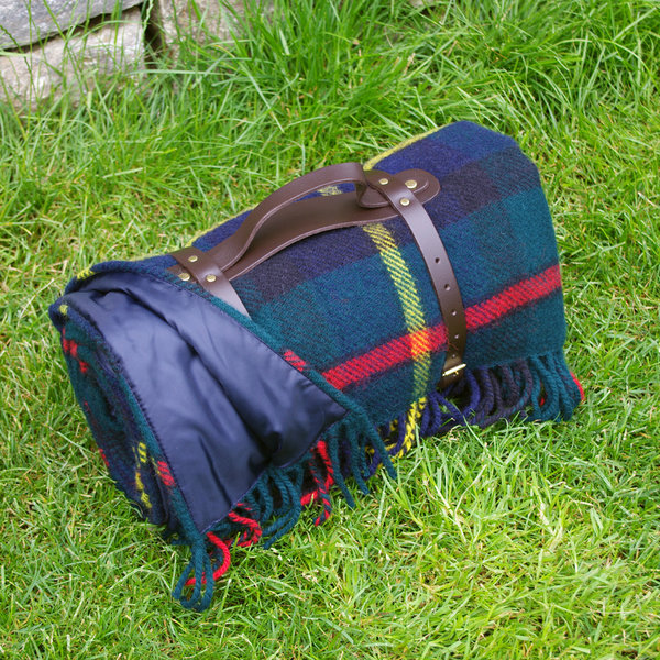 Exklusive Picknickdecken in großer Auswahl von Tweedmill | Made in England