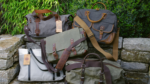 Scippis Adventure Bags | Tolle Taschen aus robustem gewachstem Canvas mit Leder